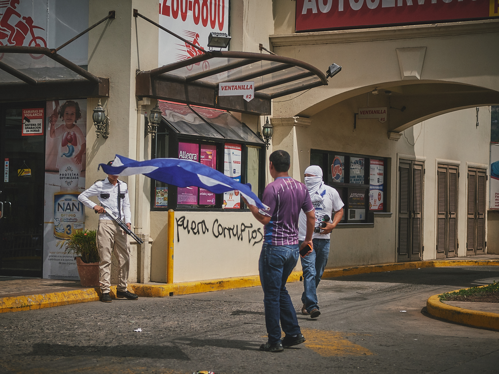 Honduras en Resistencia 16